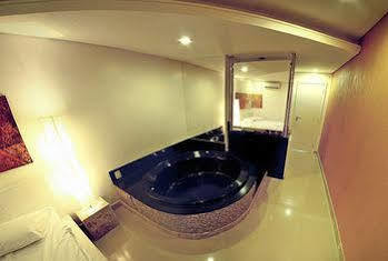 Dom Suites Motel (Adults Only) Salvador Eksteriør billede